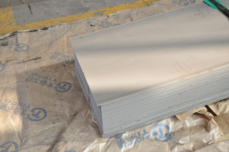High quality SUS410S stainless steel sheet for tubes